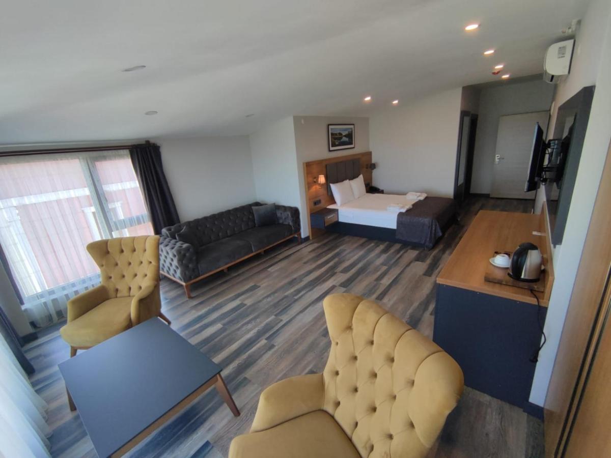 Canary Suite Otel ทรับซอน ภายนอก รูปภาพ
